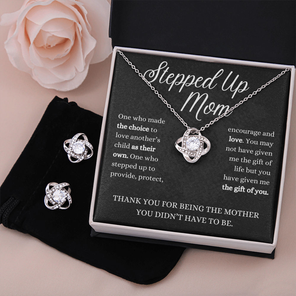 Stepped Up Mom - Love Knot Necklace & Earrings Set