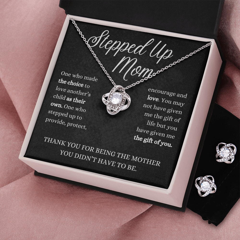 Stepped Up Mom - Love Knot Necklace & Earrings Set